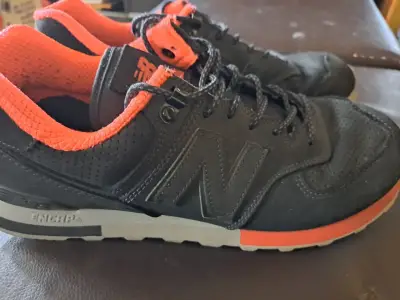 Zapatillas New Balance 574 negras y naranjas - miniatura 4