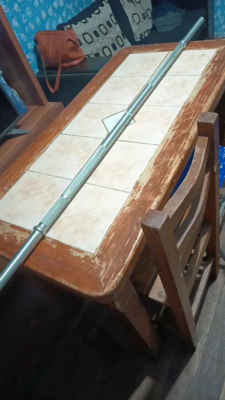 Barra de pesas de acero para gimnasio - 2