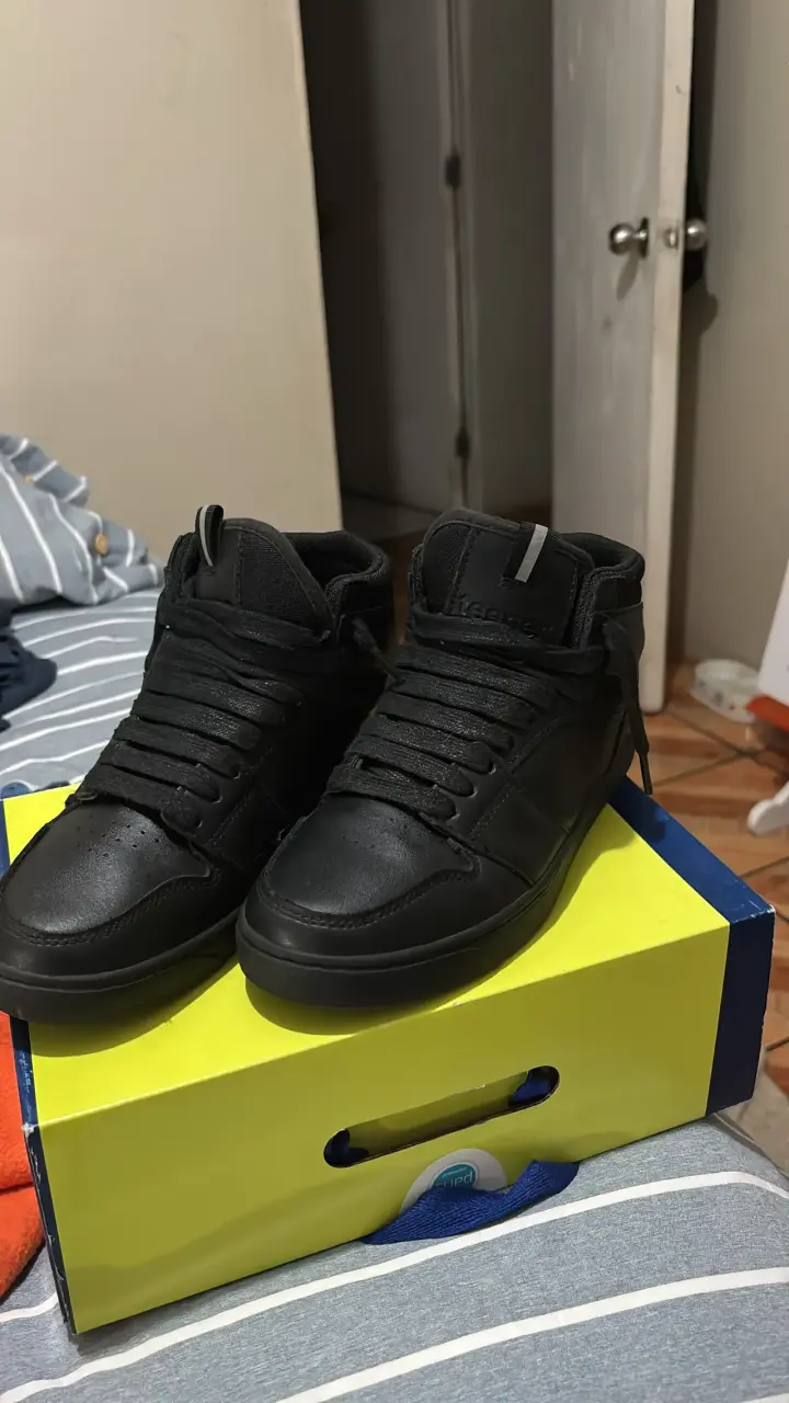 Zapatillas de colegio negras de cuero unisex