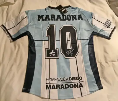 Camiseta Homenaje Diego Maradona Fila Celeste - miniatura 2