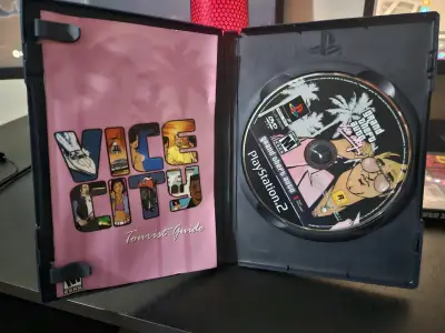 Juegos Grand Theft Auto Vice City y III para PS2 - miniatura 3