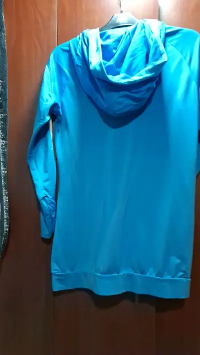 Chaqueta deportiva celeste Adidas Climalite - miniatura 5