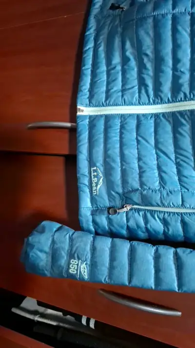 Chaqueta acolchada azul L.L.Bean para mujer - miniatura 3