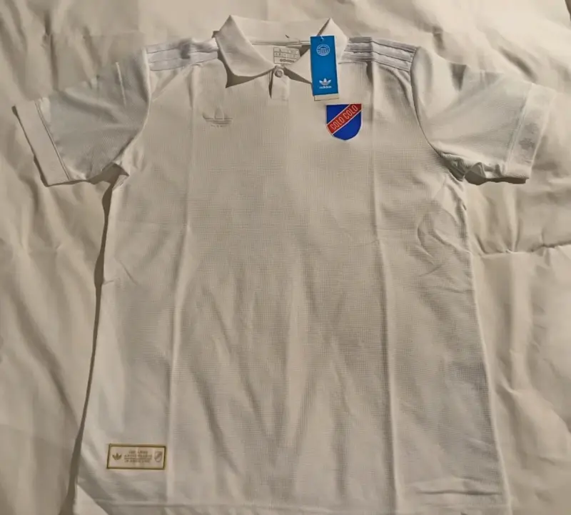 Camiseta Colo Colo edición especial centenario - 1