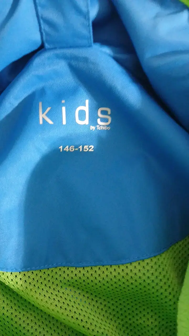 Chaqueta de invierno azul para niño con capucha - 2