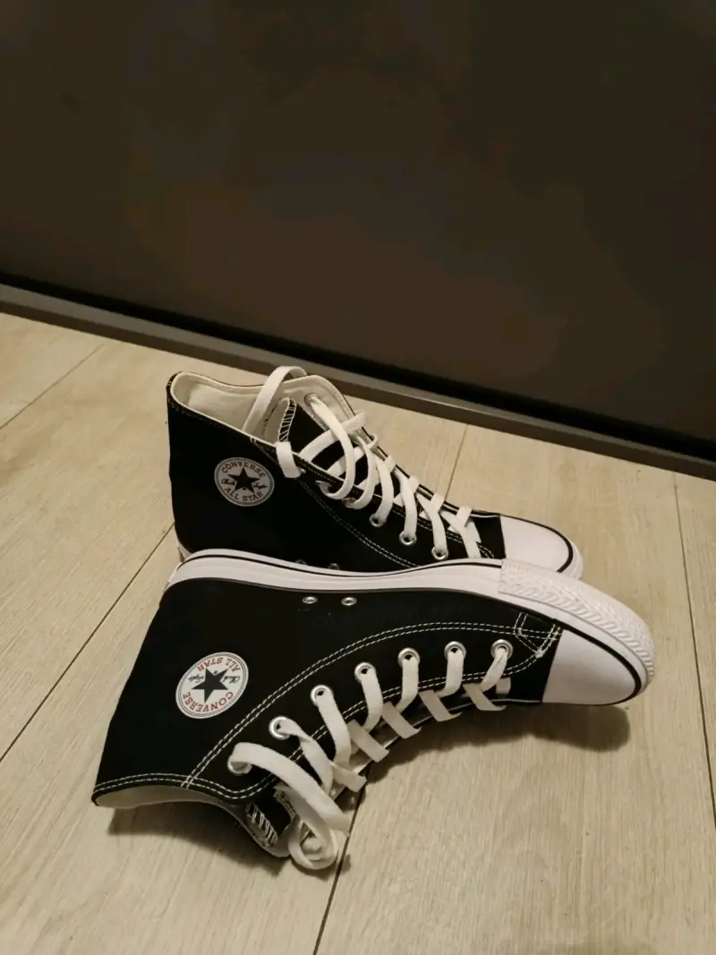 Zapatillas Converse Chuck Taylor All Star negras - 1