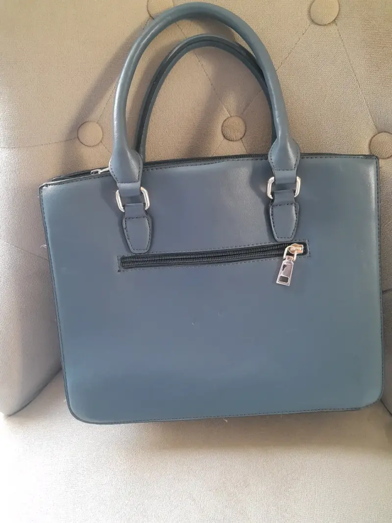 Cartera azul Via Rosmini con diseño geométrico - 3