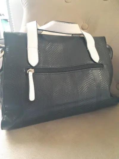 Bolso de mano negro con asas blancas Gacel - miniatura 5