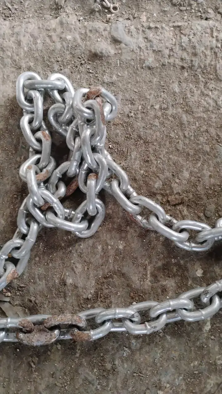 Cadena de acero resistente para uso industrial - 2