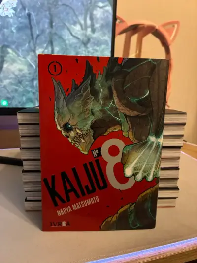 Manga Kaiju No. 8 Volumen 1 - miniatura 1