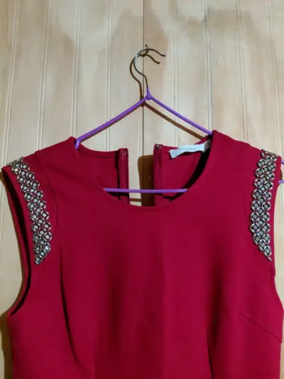 Vestido rojo talla S - miniatura 2