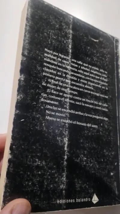 Libro 'A Fuego Eterno Condenados' de Roberto Rivera - miniatura 3