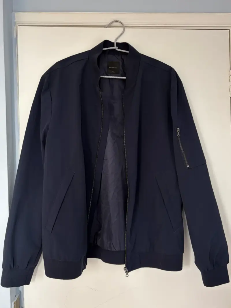 Chaqueta bomber azul marino Basement