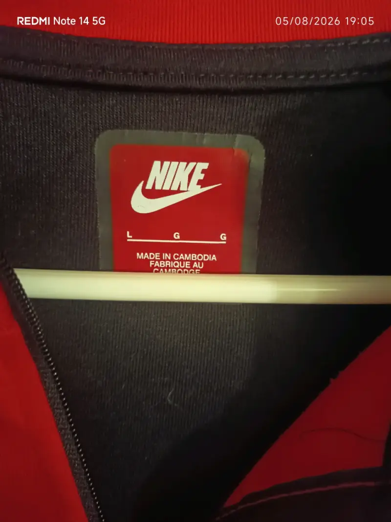 Polerón Nike rojo y negro, poleron Chrome Hearts - 3