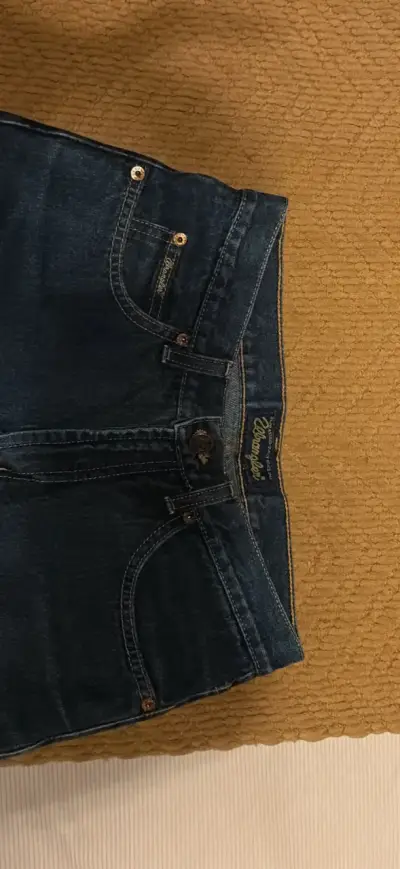 Jeans Wrangler azul oscuro talla 36 - miniatura 3