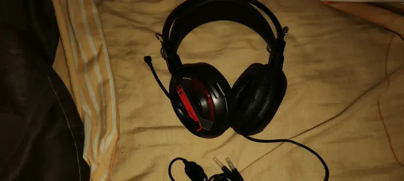 Vendo o permuto estas cosas por un celu.... - 2