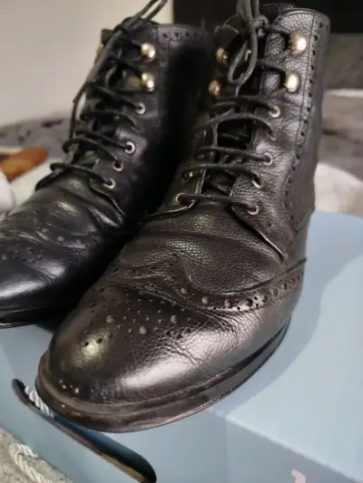 Botines de cuero negro para mujer con diseño elega - miniatura 6