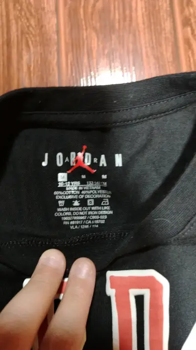 Polera Jordan negra talla M - miniatura 4