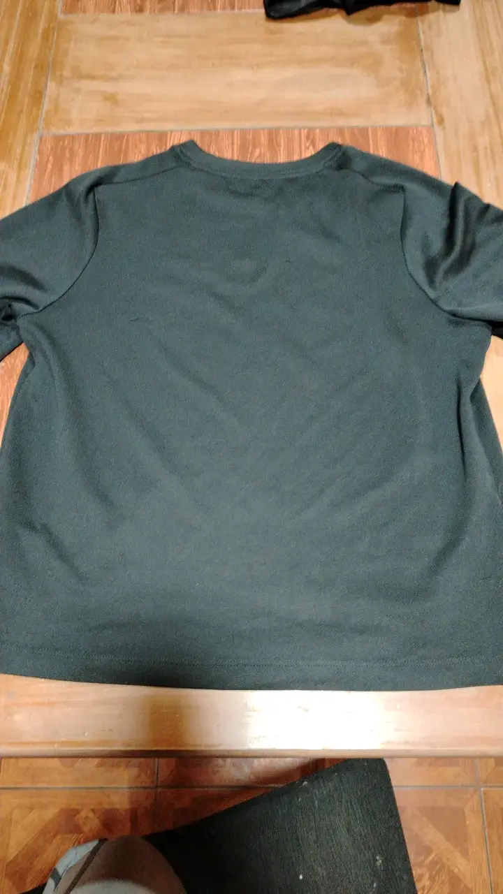 Polera Nike deportiva. L - 3