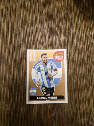 Lámina Panini Extra Sticker Lionel Messi FIFA - miniatura 1