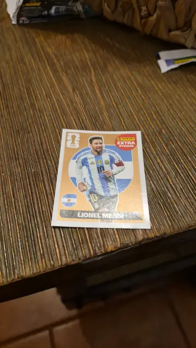 Lámina Panini Extra Sticker Lionel Messi FIFA - miniatura 2