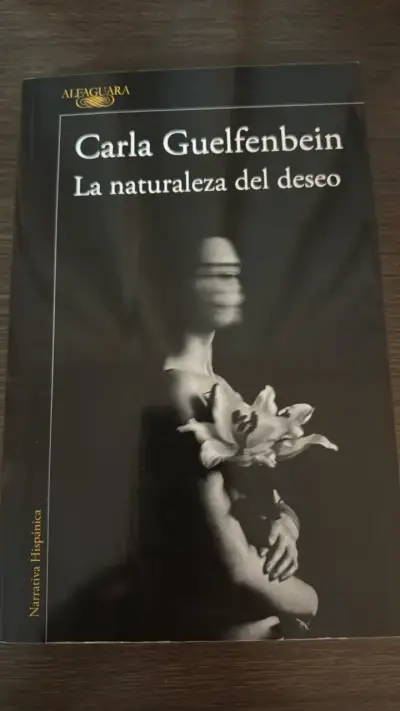 Libro 'La naturaleza del deseo' de Carla Guelfenbein - miniatura 1