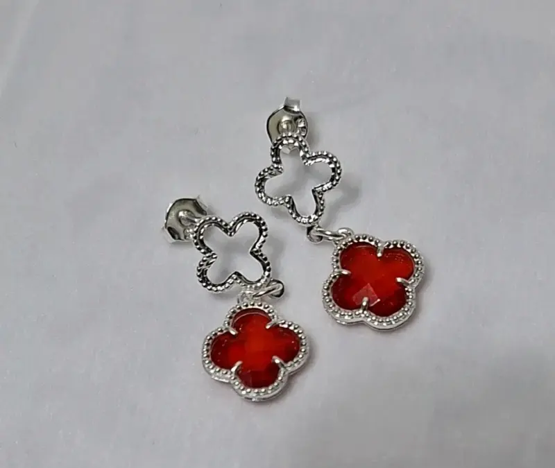 Set de aros colgantes de plata con piedras de colores - 1