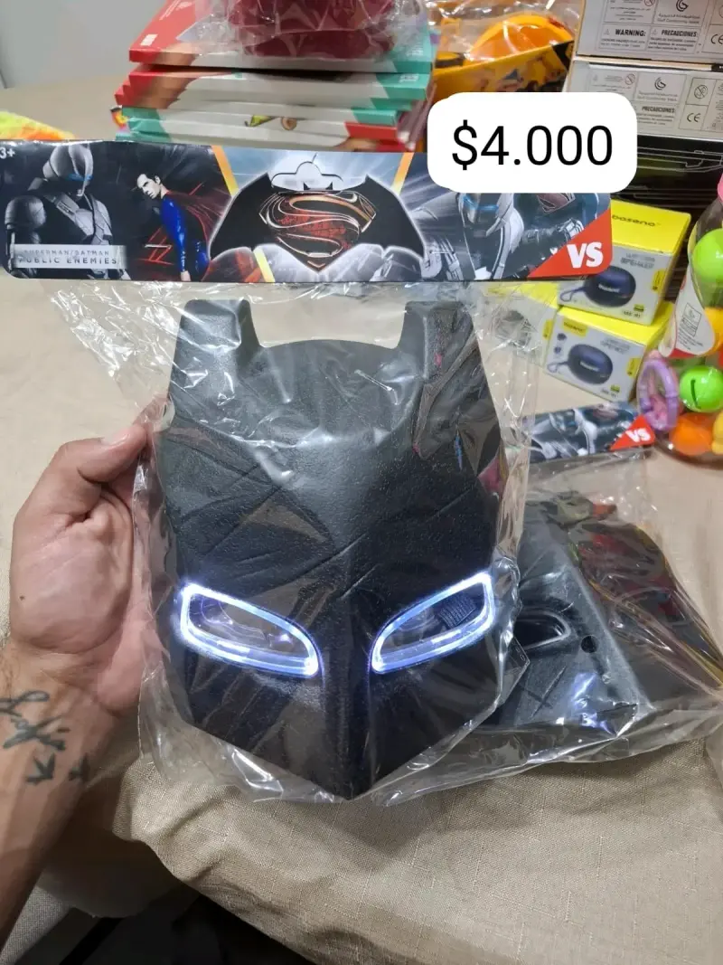 Máscara LED Batman vs Superman para niños - 1
