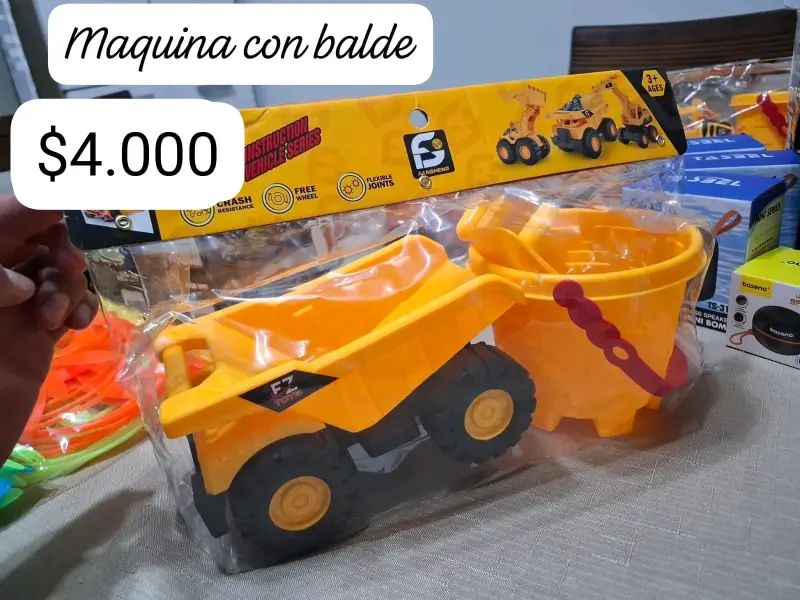 Camión de Juguete con Balde para Niños