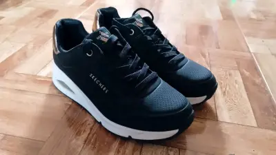 Zapatillas mujer Skechers nuevas - miniatura 1