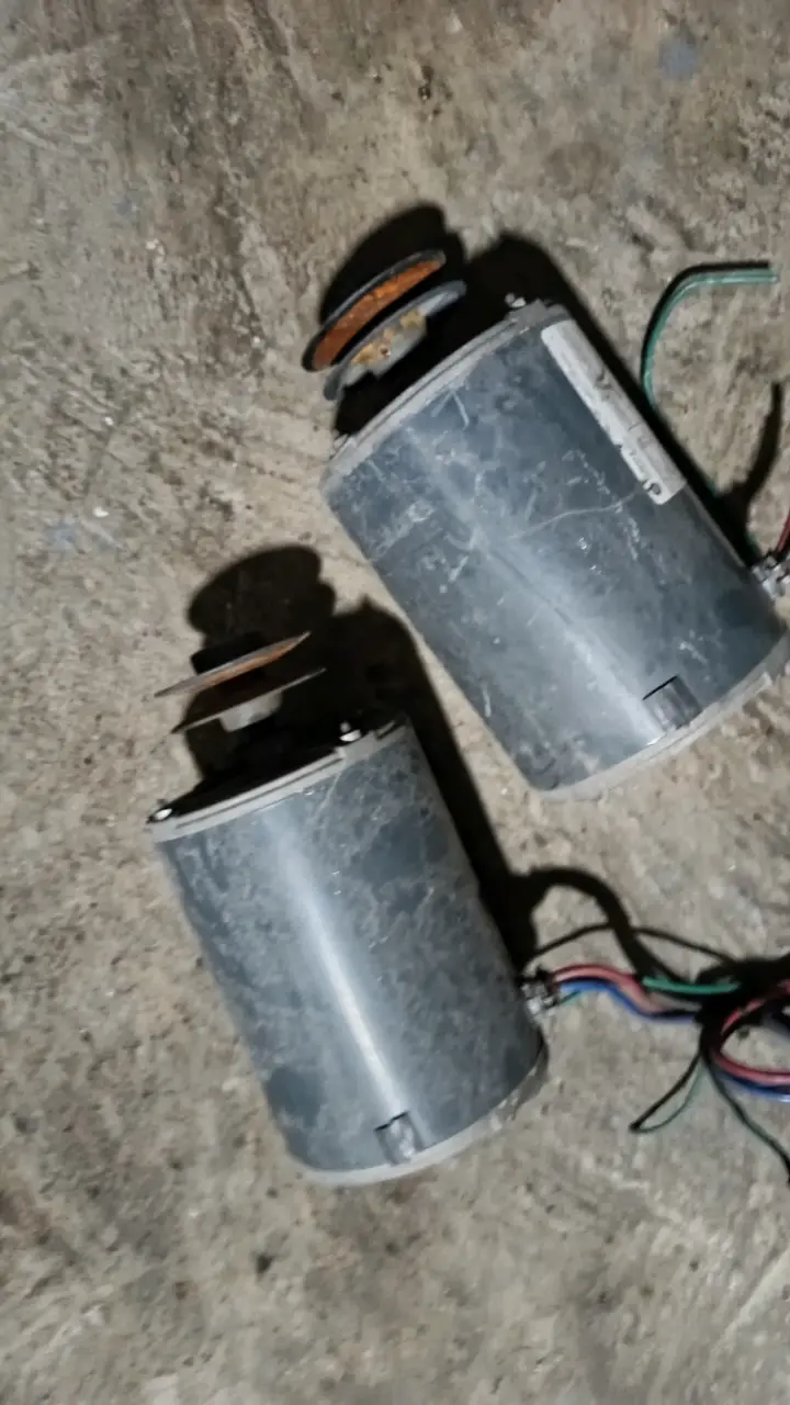 Motores eléctricos industriales GE usados - 1
