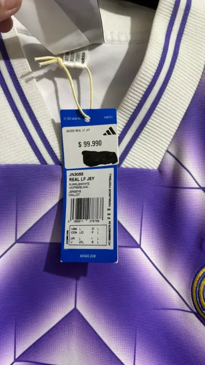Camiseta Adidas Real Madrid Morada Retro - miniatura 4