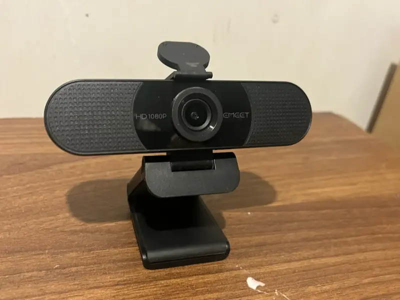 Webcam HD 1080p EMEET con micrófono - 2