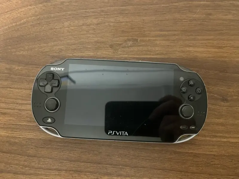 PS Vita Slim - no carga - 2