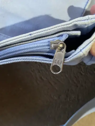 Bolso bandolera azul claro GAP - miniatura 4
