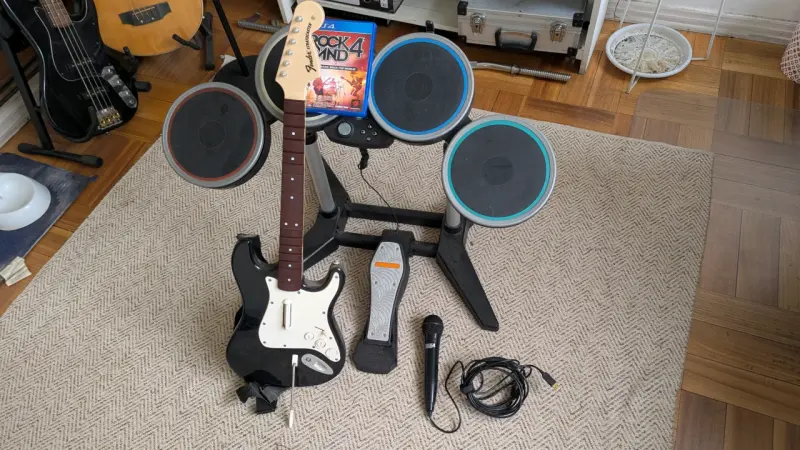 Set de instrumentos Rock Band 4 para PS4 - 1