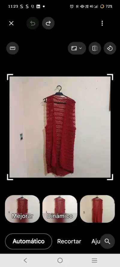 Cartera roja de cuero con correa ajustable - miniatura 1