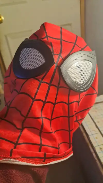 Máscara de Spiderman para disfraz - miniatura 1