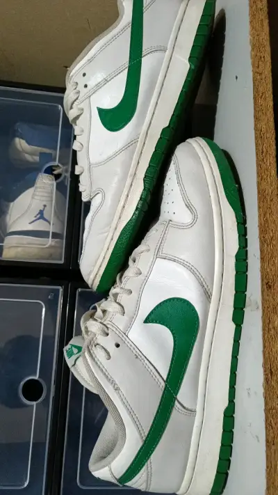 Zapatillas deportivas blancas y verdes Nike Dunk - miniatura 3