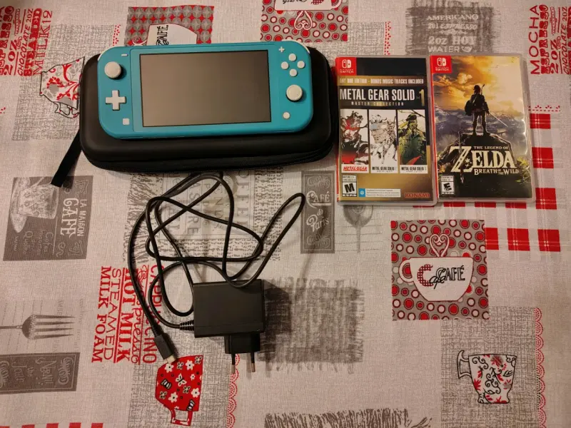 Nintendo Switch Lite 128gb + juegos + cargador - 1