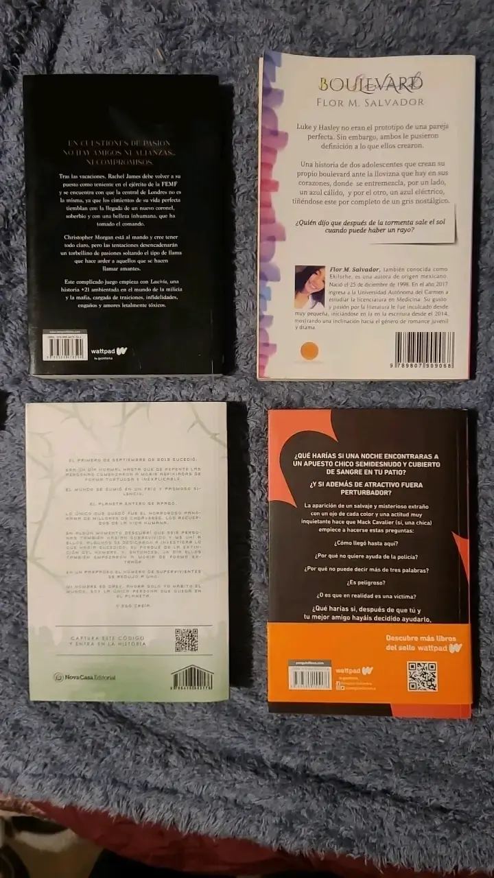 Colección libros WATTPAD - 3