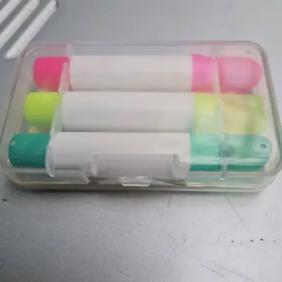 Set de marcadores de colores con estuche - miniatura 3