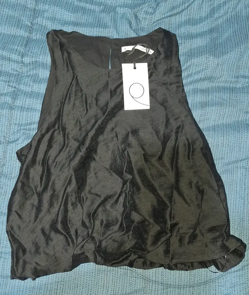 Blusa sin mangas negra Marquis elegante - 3