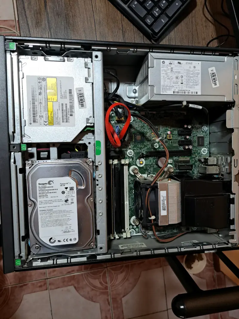 PC de escritorio HP completo - 3