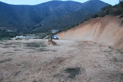 Se vende terreno - miniatura 3