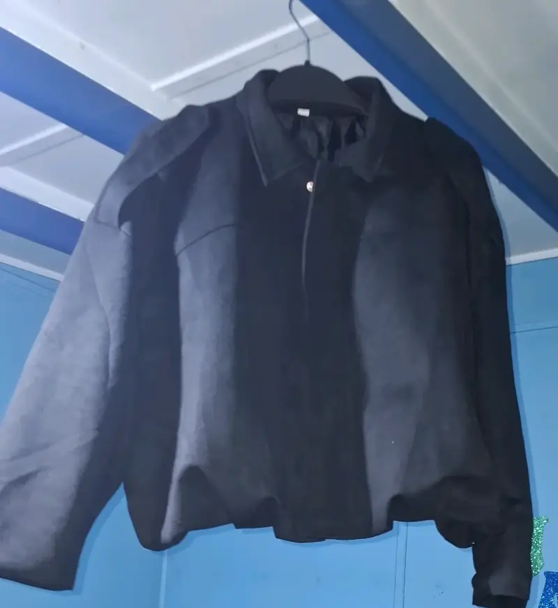 Chaqueta negra de gamuza para mujer - 4