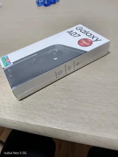 Smartphone Samsung Galaxy A07 Claro Nuevo - miniatura 2