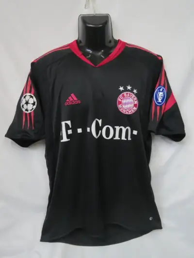 Camiseta Bayern Munich negra Adidas edición Champions - miniatura 2