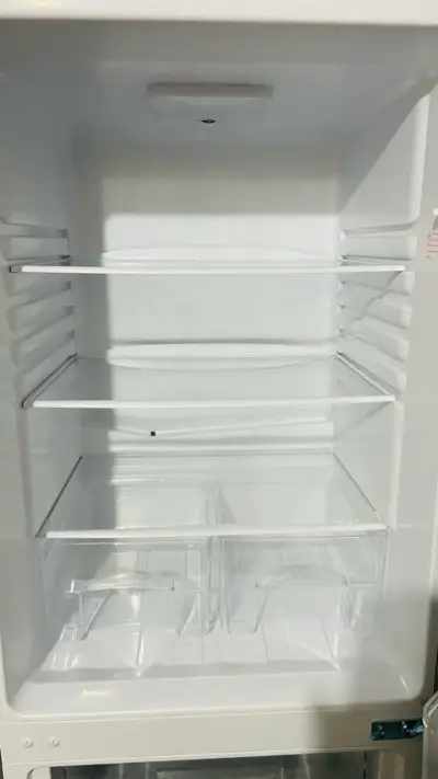 Refrigerador Mademsa Nordik MR 415 eficiente A - miniatura 5