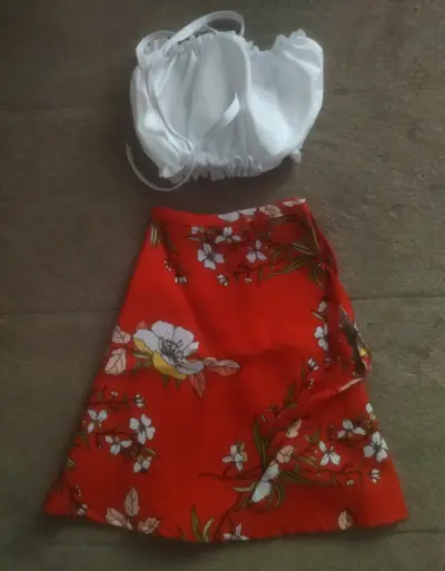 Traje Pascuense Pareo y Peto Talla 6 - miniatura 2